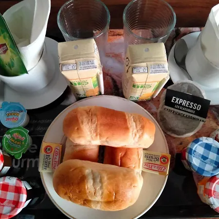 Les Mimosas Saint-Vigor-le-Grand